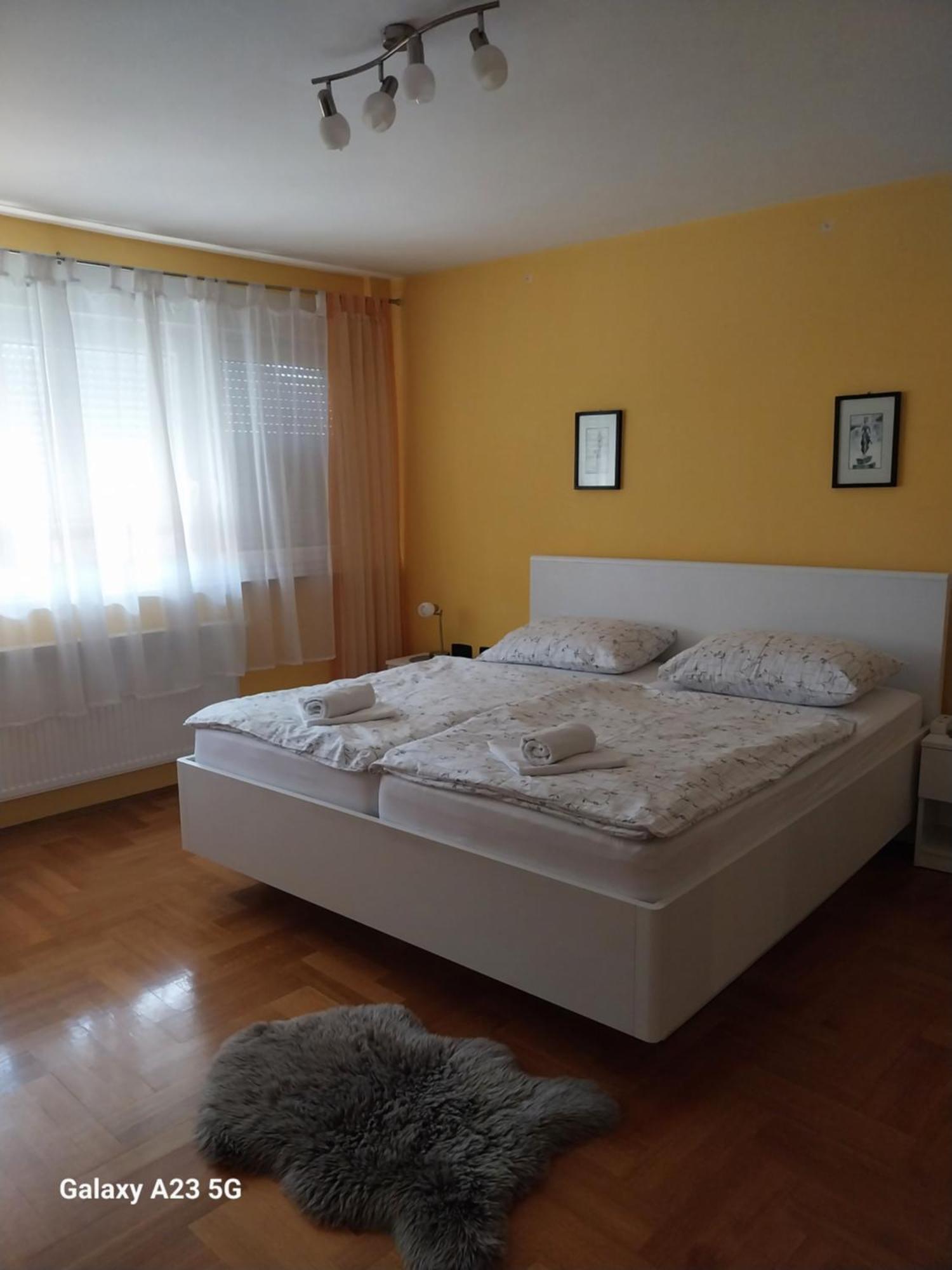 Apartman Bloom Ossero Esterno foto